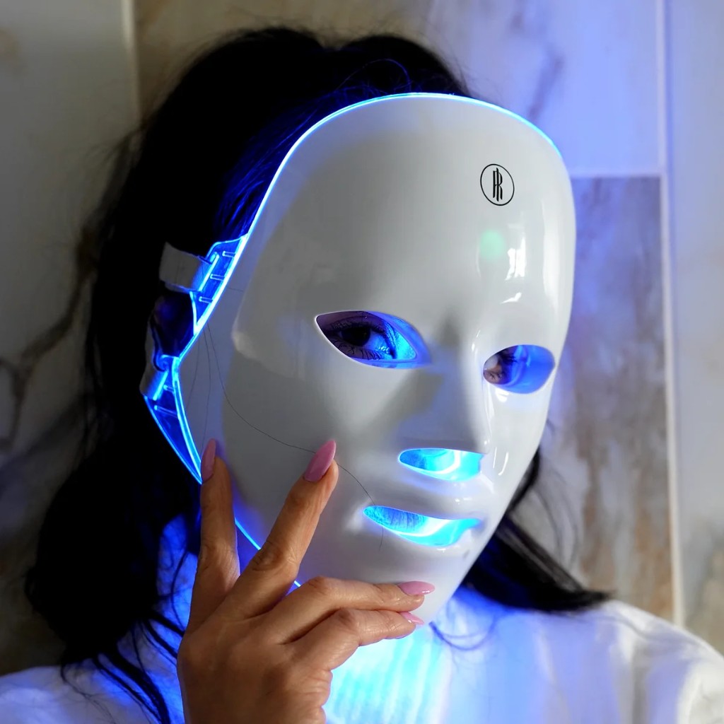 Blue Light Therapy — MediaSpis
